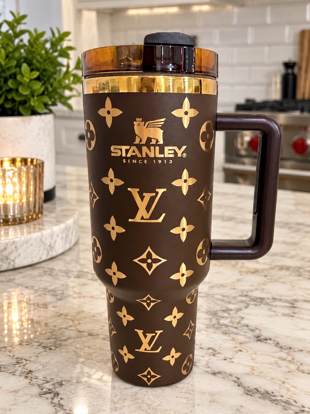 Stanley Chocolate Brown Gold 40 OZ Quencher Tumbler NEW IN BOX